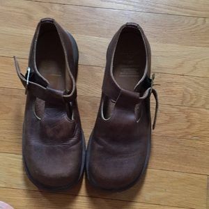 Dr. Martens Brown Mary Janes